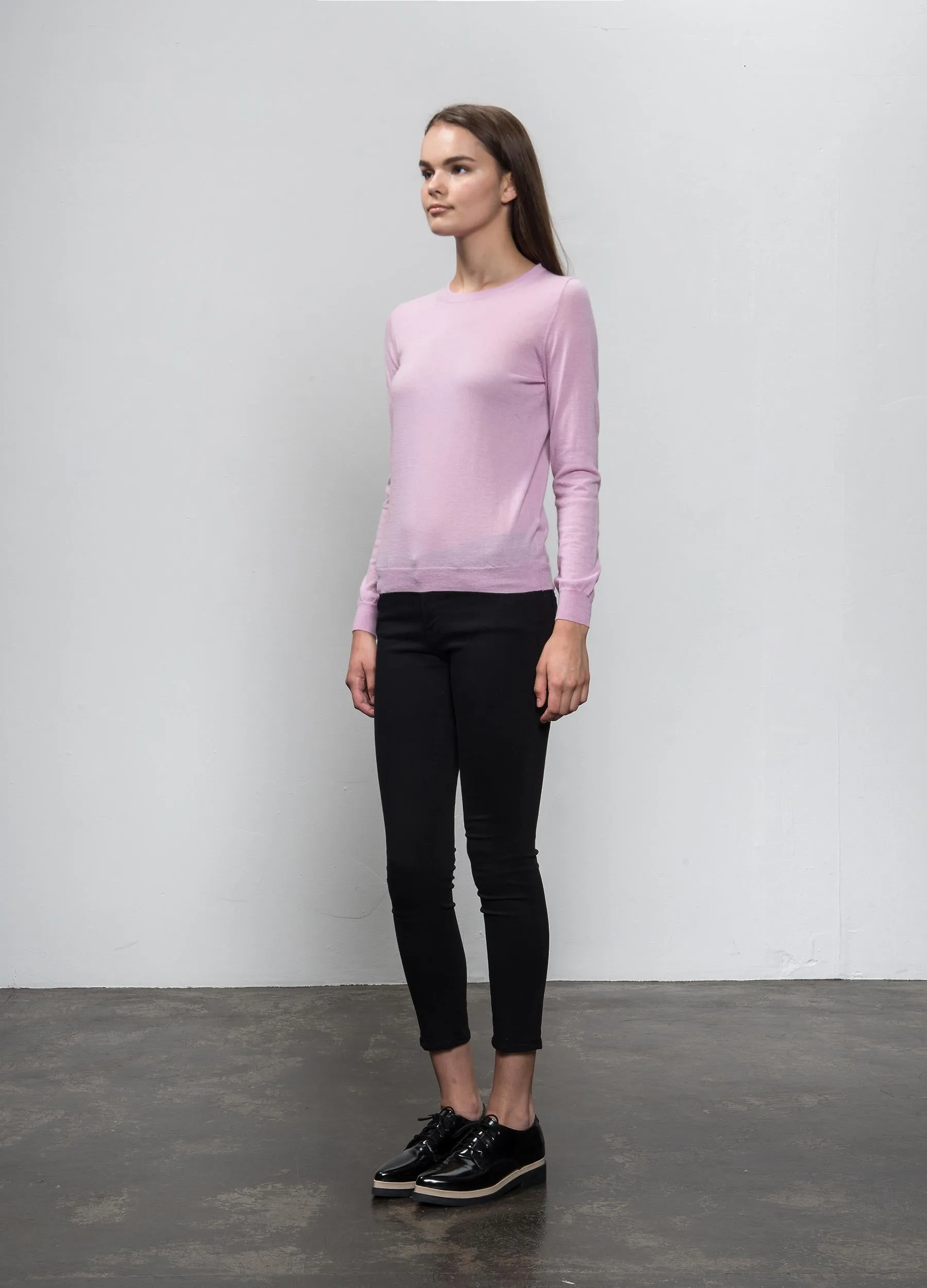 Lightweight Crew Neck_Posy