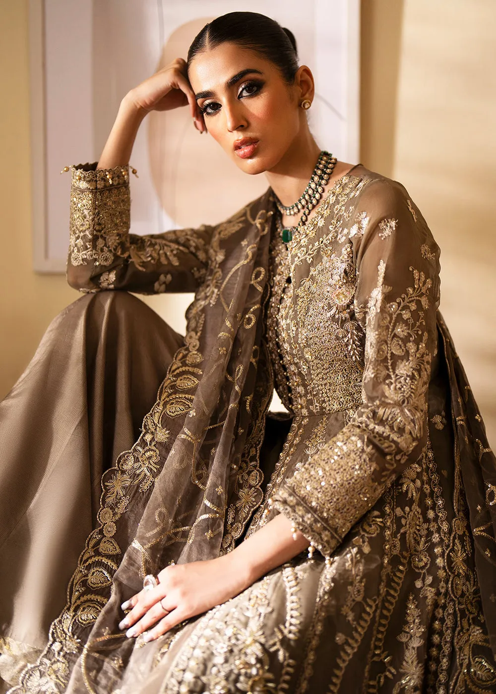 Romansiyyah Luxury Formals '24 by Emaan Adeel | YESRA