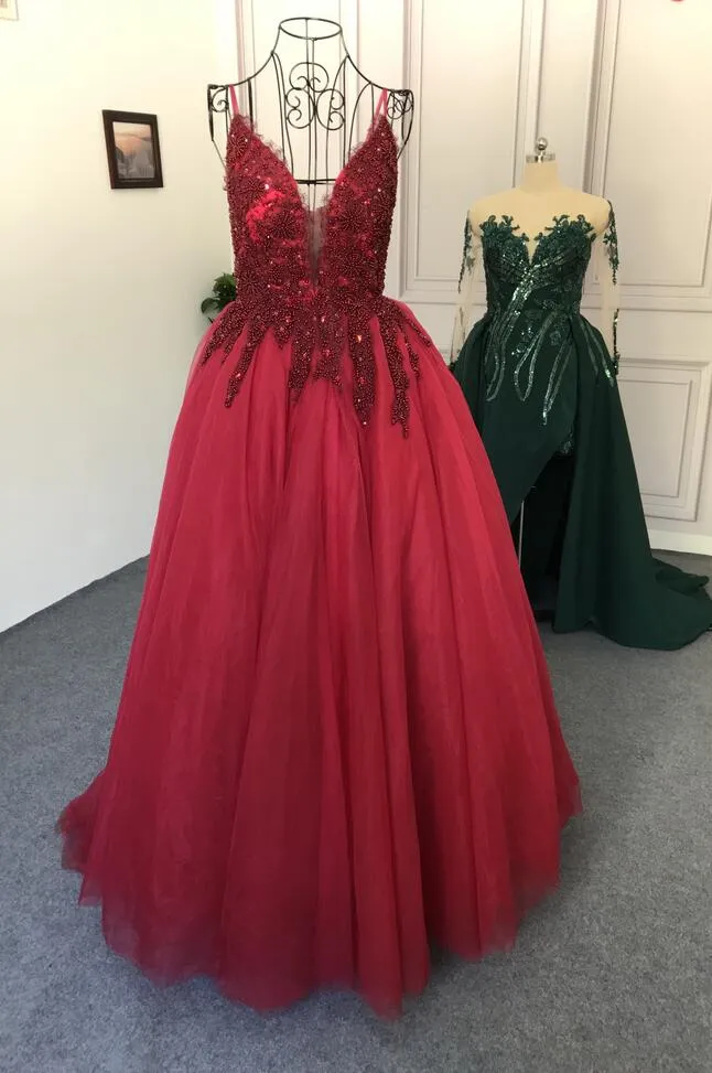 Spaghetti lace appliques crystals pearls beaded dark red burgundy ball gown tulle prom dress