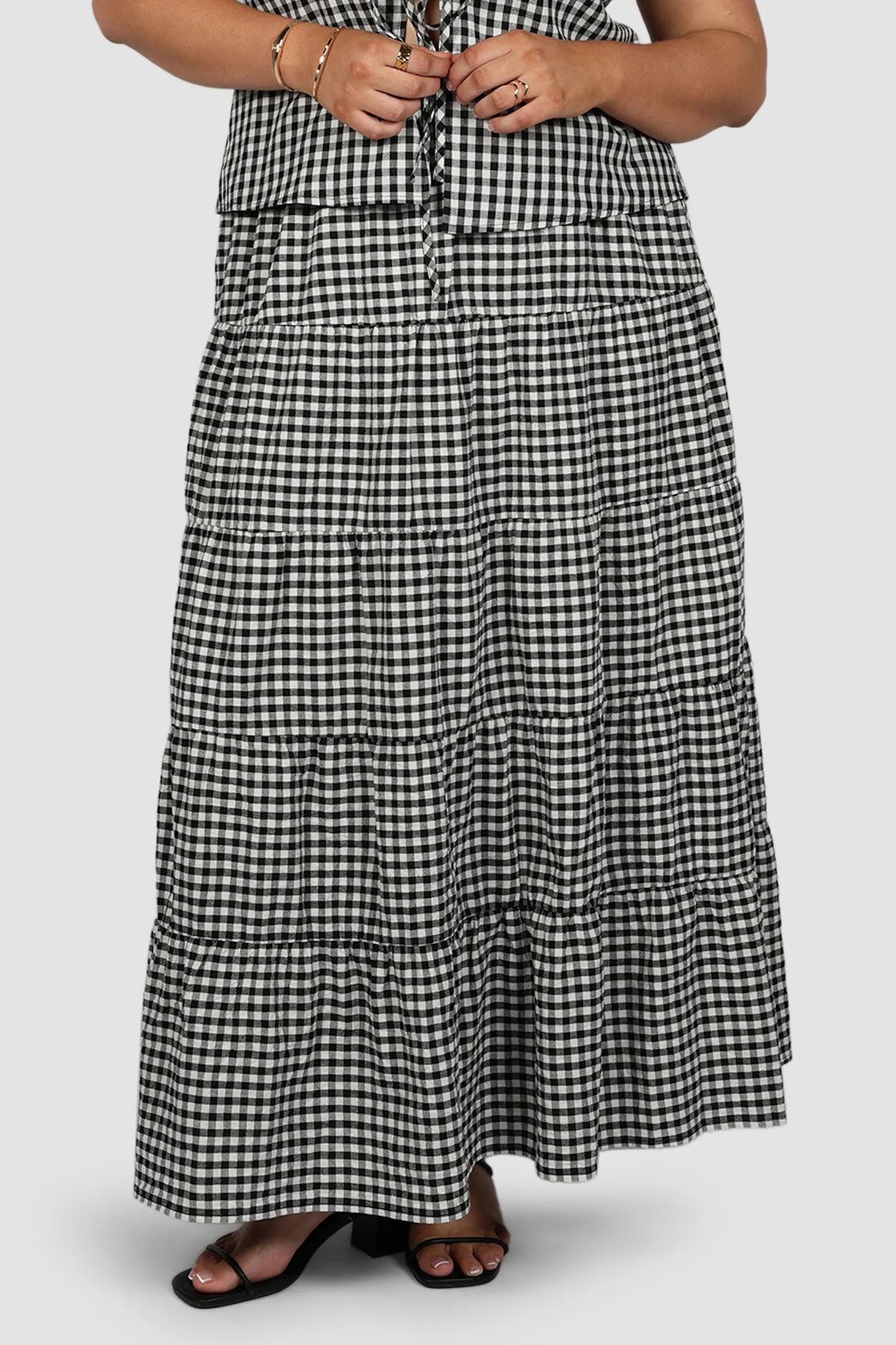 ZYLA MAXI SKIRT B&W GINGHAM