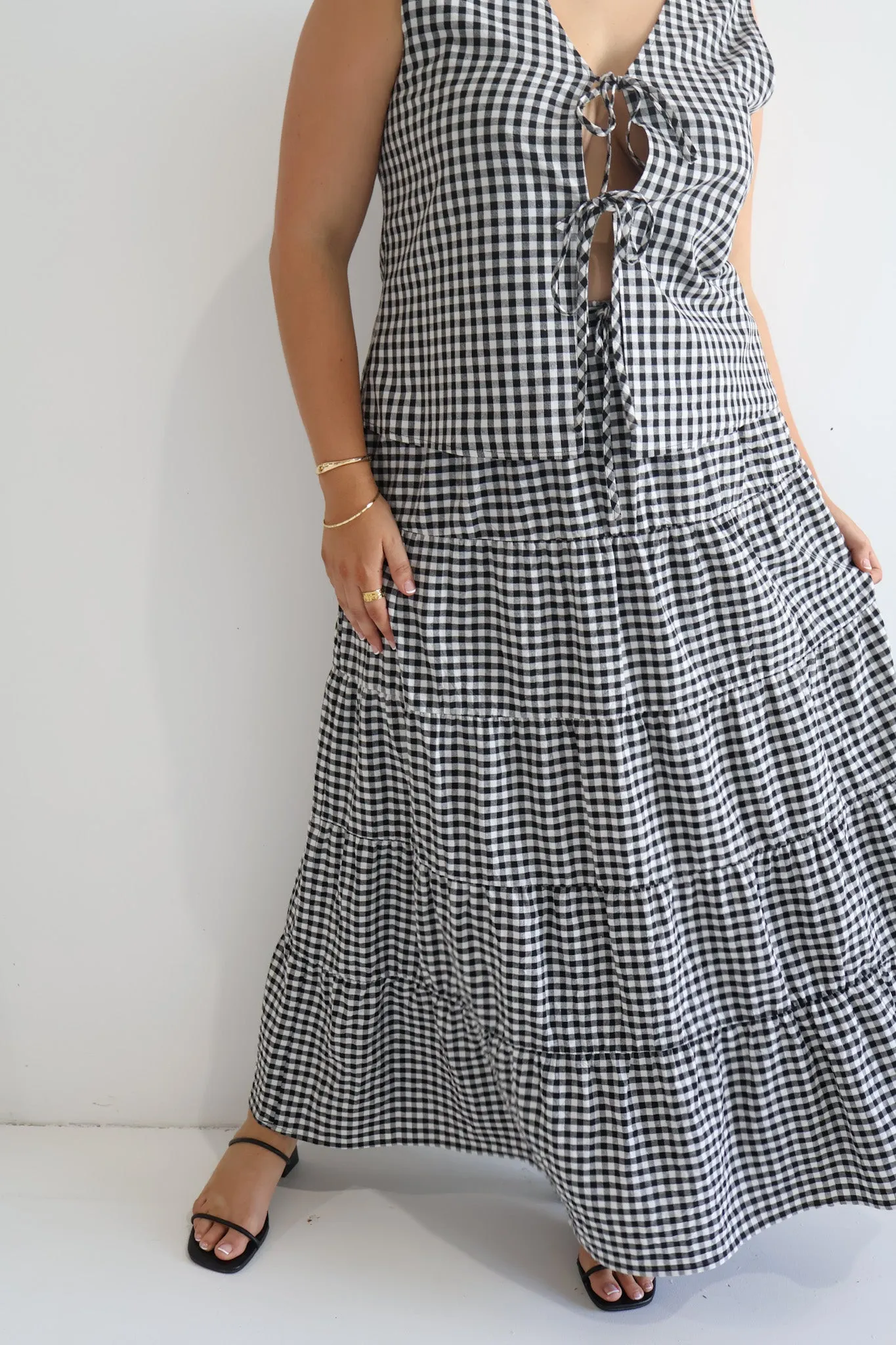 ZYLA MAXI SKIRT B&W GINGHAM