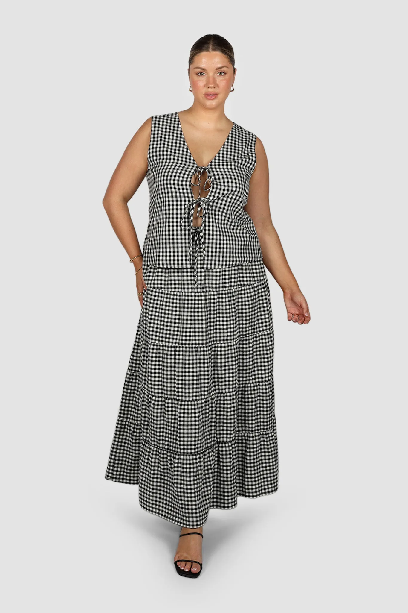 ZYLA MAXI SKIRT B&W GINGHAM